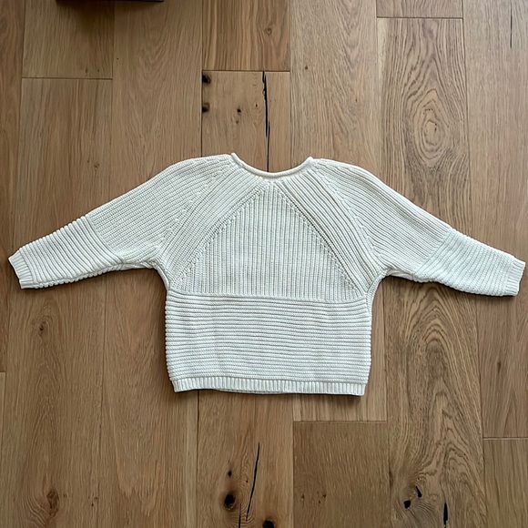 J BRAND Soft Cream Ivory Rolled Collar Raglan Cropped Knit Sweater - XS - Picture 4 of 11